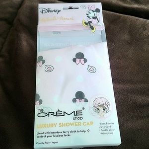 NEW The Creme Shop Minnie Mouse Luxury Shower Cap